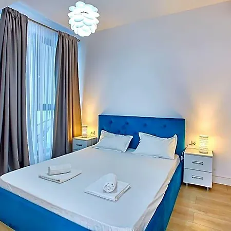 Onix Blue Mamaia Nord 3* Constanta