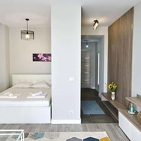Onix Blue Mamaia Nord Hotel 3*
